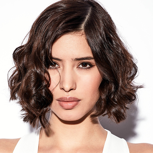 shampooexpert-andrea-7-femme-coupe-mi-longue-couleur-brun-coiffage-wavy-500