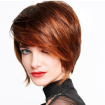 shampooexpert-flora1-femme-coupe-courte-couleur-cuivré-coiffage-lisse-balayage-progressif-500
