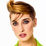 shampooexpert-sally-7-femme-coupe-courte-couleur-cuivré-coiffage-lisse-balayage-effet-bronzing-500-frange